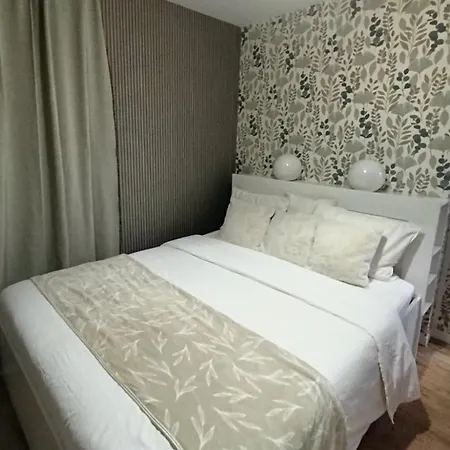 Apartman Empire 51 Reims