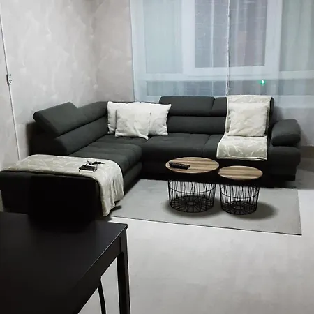 Empire 51 Apartman *